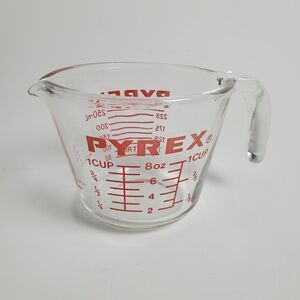 Pyrex Measuring Cup Glass Clear Metric Imperial Kitchen Bakeware